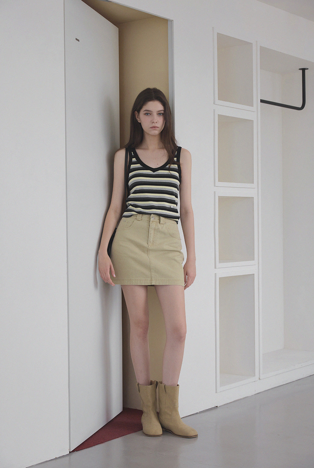 [TWEE] Hetai Basic Mini Skirt