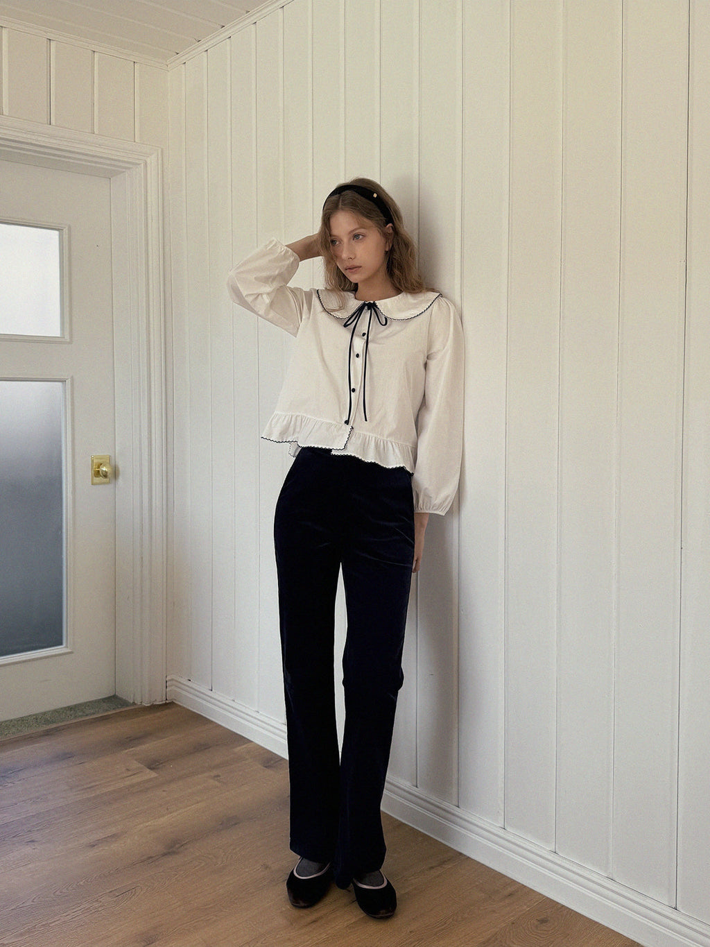 [TWEE] Avern Corduroy Semi Bootcut Long Pants