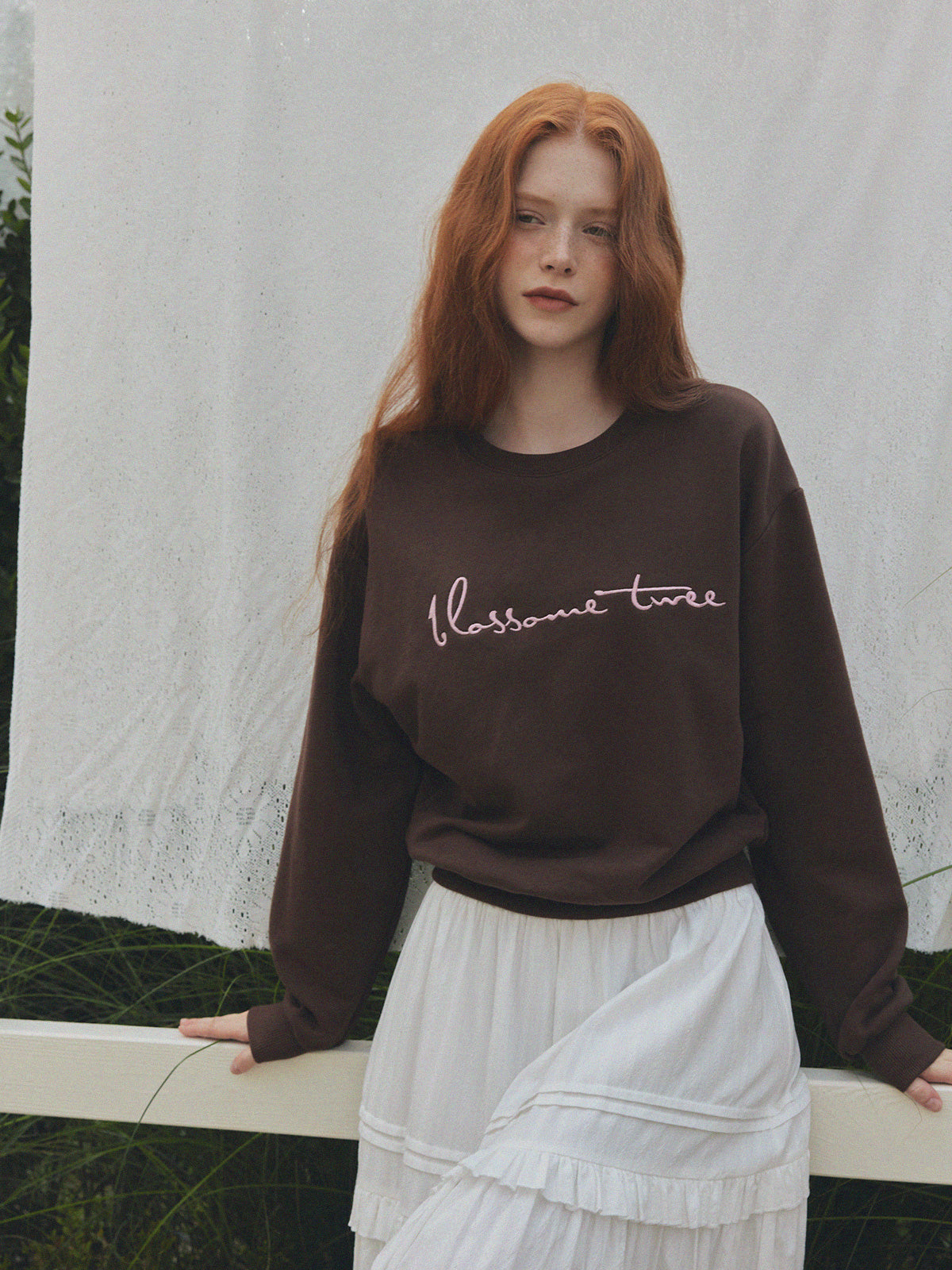 【TWEE】Poeden Big Lettering Embroidered Sweatshirt
