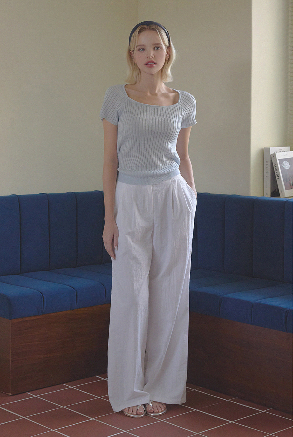 [TWEE] Back Ribbon Square Knit