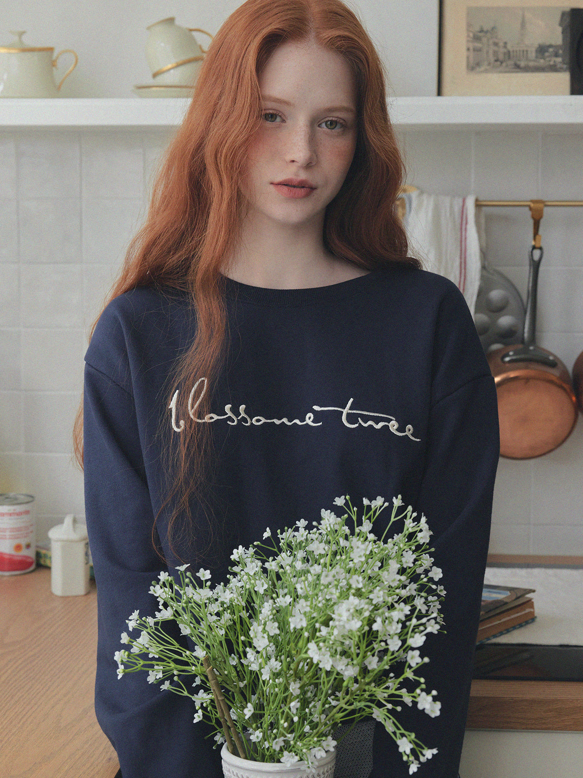 【TWEE】Poeden Big Lettering Embroidered Sweatshirt